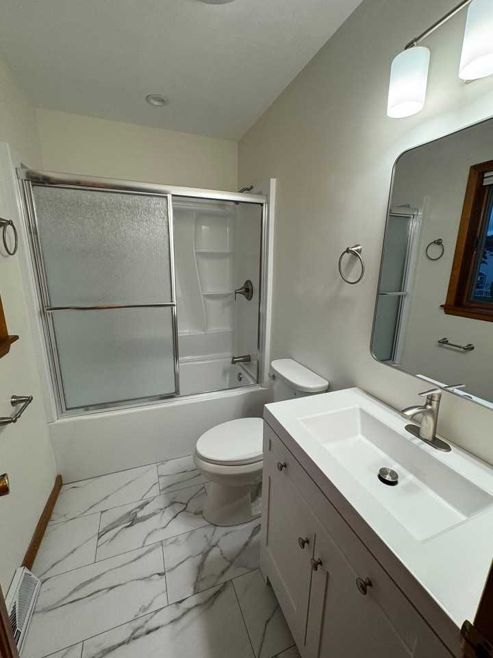 42 Parkington Cir - Photo 3 of 14