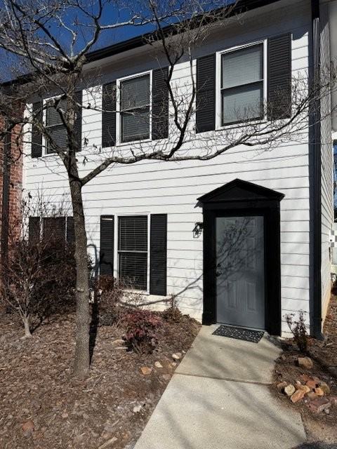 343 S Church St - Photo 2 of 19