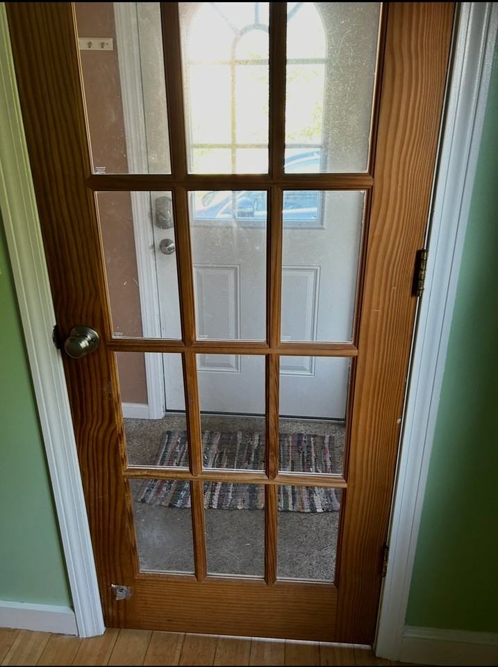 15 Corwin Ave - Photo 3 of 10