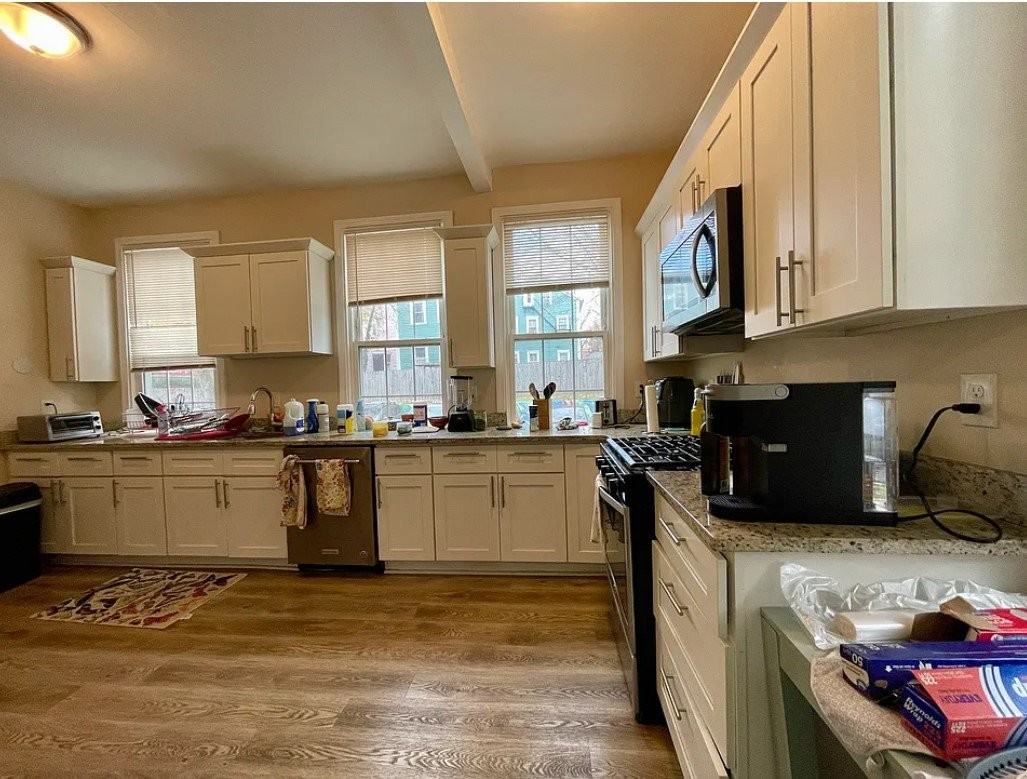 68 John St #1 - Photo 3 of 16