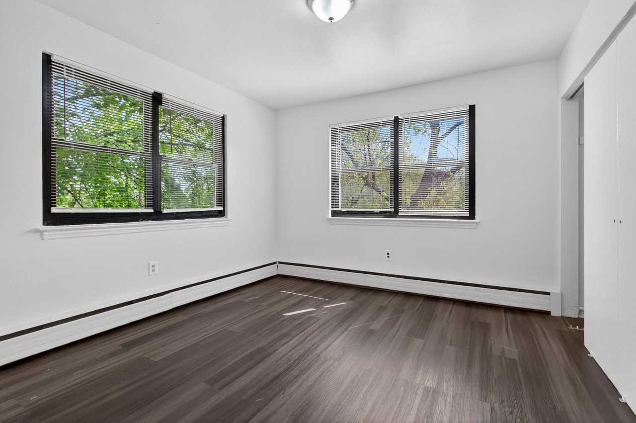 1208 Edgewood Ave #1A - Photo 3 of 8