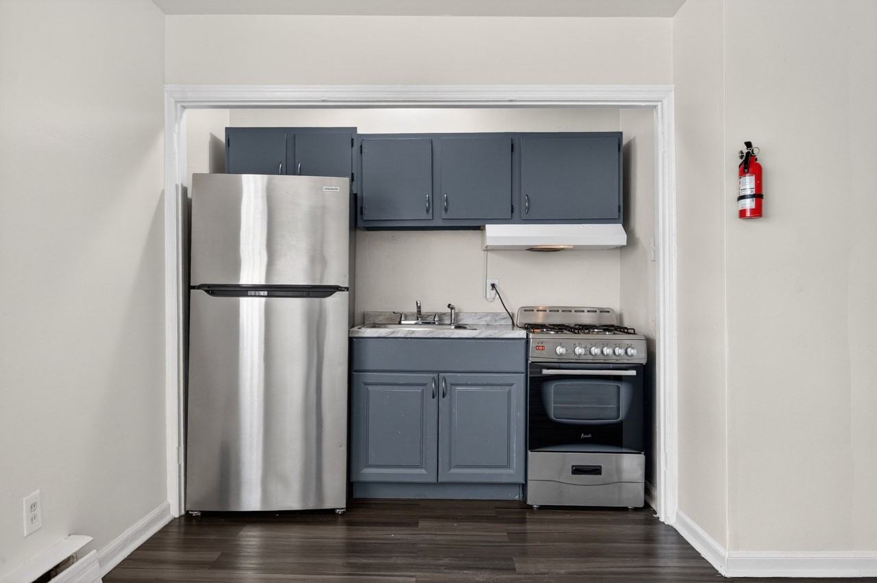 1208 Edgewood Ave #1B - Photo 2 of 8