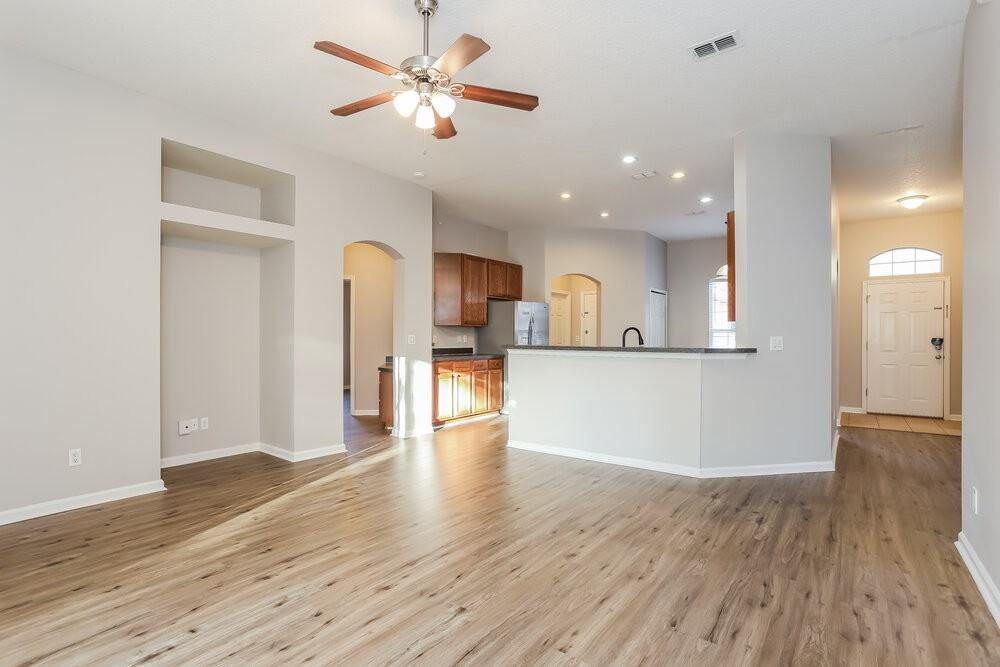 756 Hazelmoor Ln - Photo 4 of 21