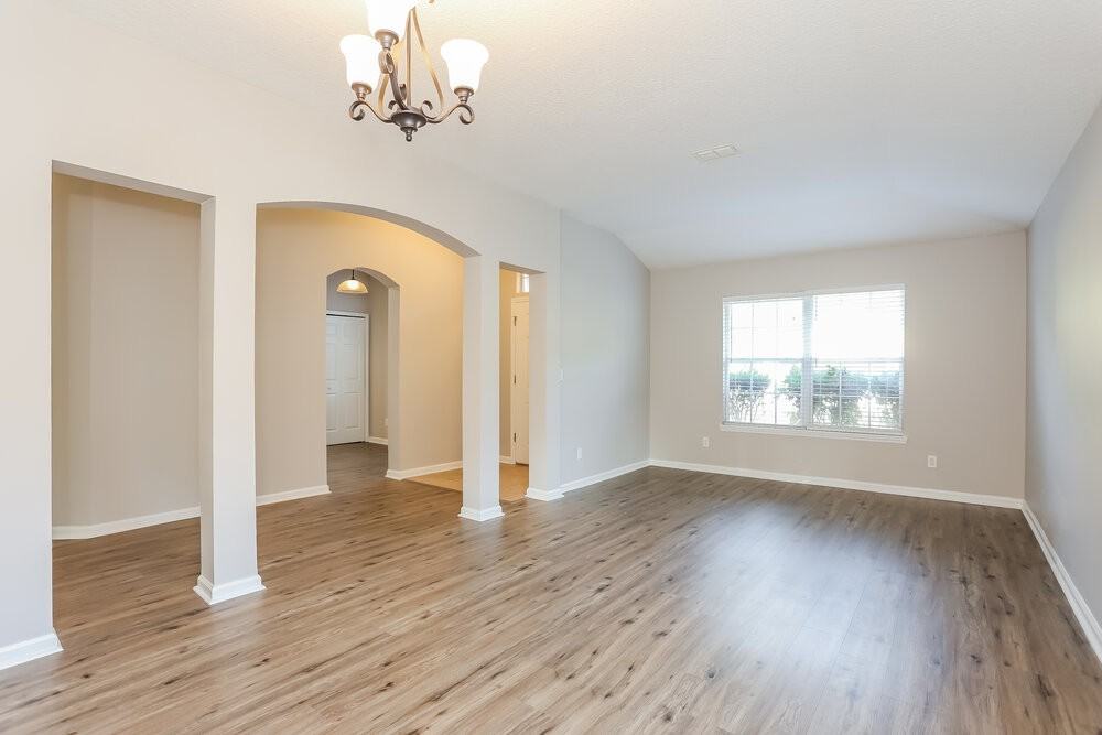 756 Hazelmoor Ln - Photo 5 of 21