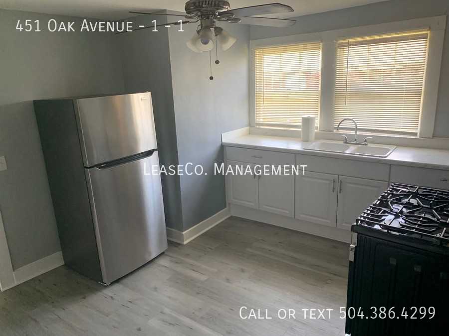 451 Oak Ave #1 - Photo 2 of 10