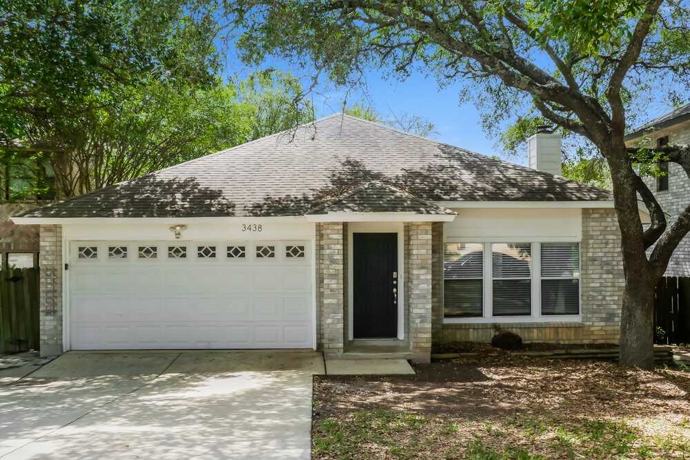 3438 Maitland