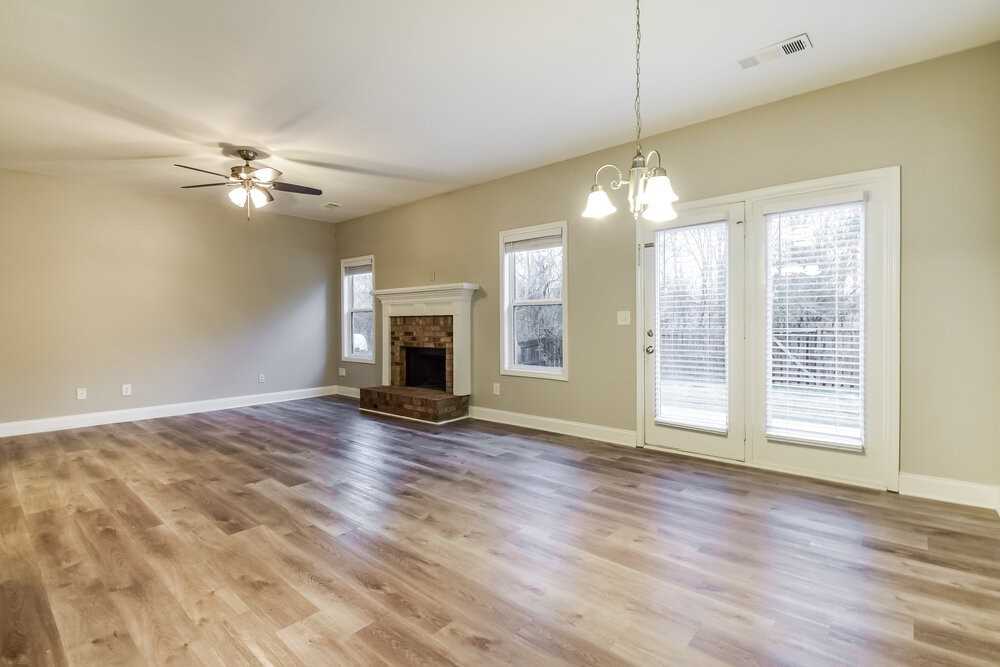 1950 Lily Valley Dr - Photo 5 of 17