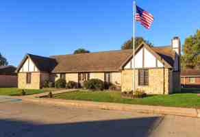 featured image of 4301 S 6th St