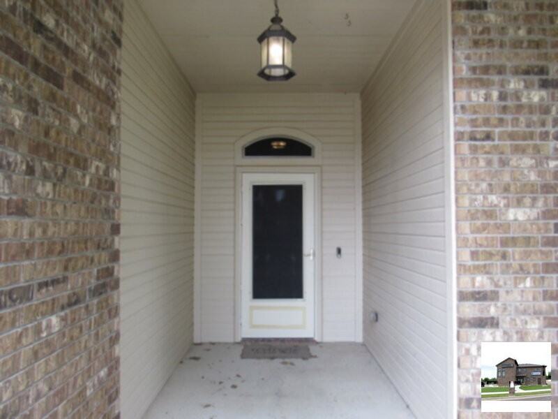 1904 Mike Dr - Photo 3 of 20