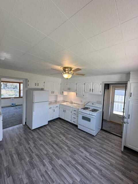 1720 S 11th St #NA - Photo 2 of 16