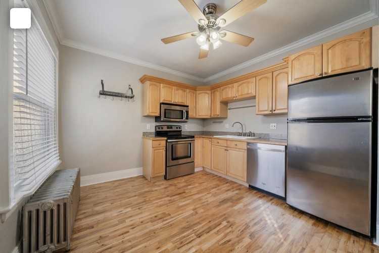 1129 E 16th Ave #1129 - Photo 5 of 9