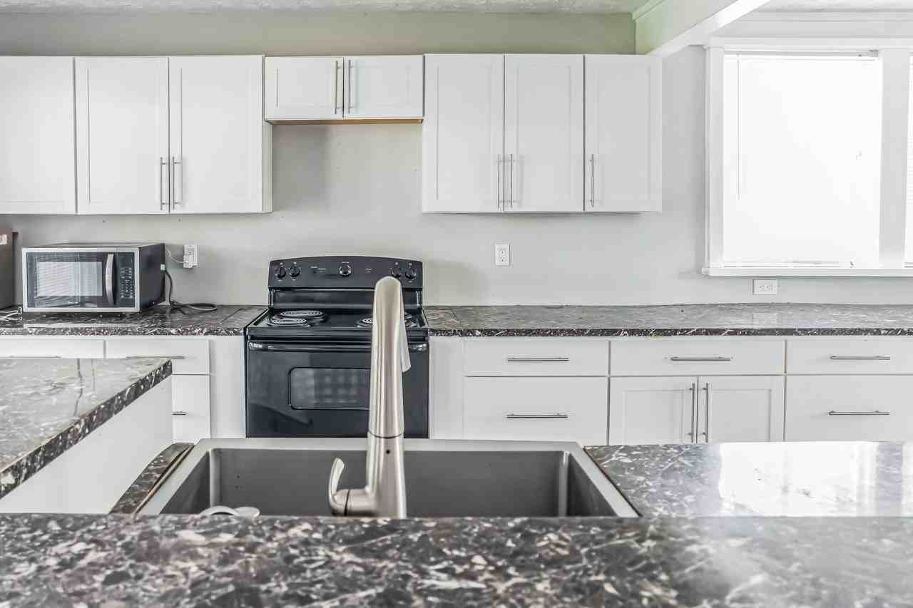 2988 Heritage Valley Ct #NA - Photo 2 of 18