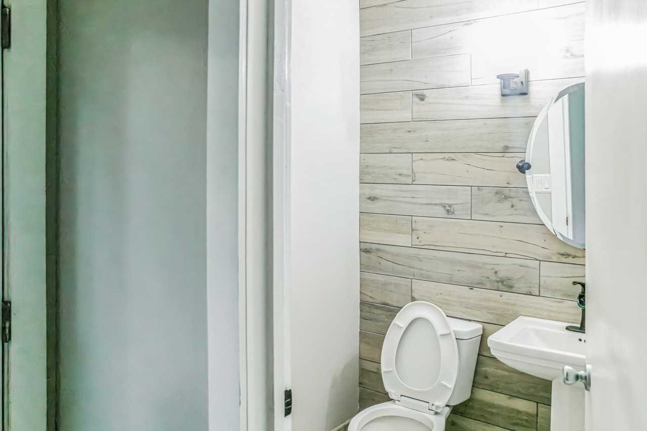 2988 Heritage Valley Ct #NA - Photo 6 of 18