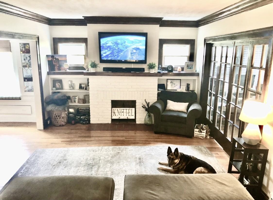 1124 Summit Ave - Photo 3 of 18