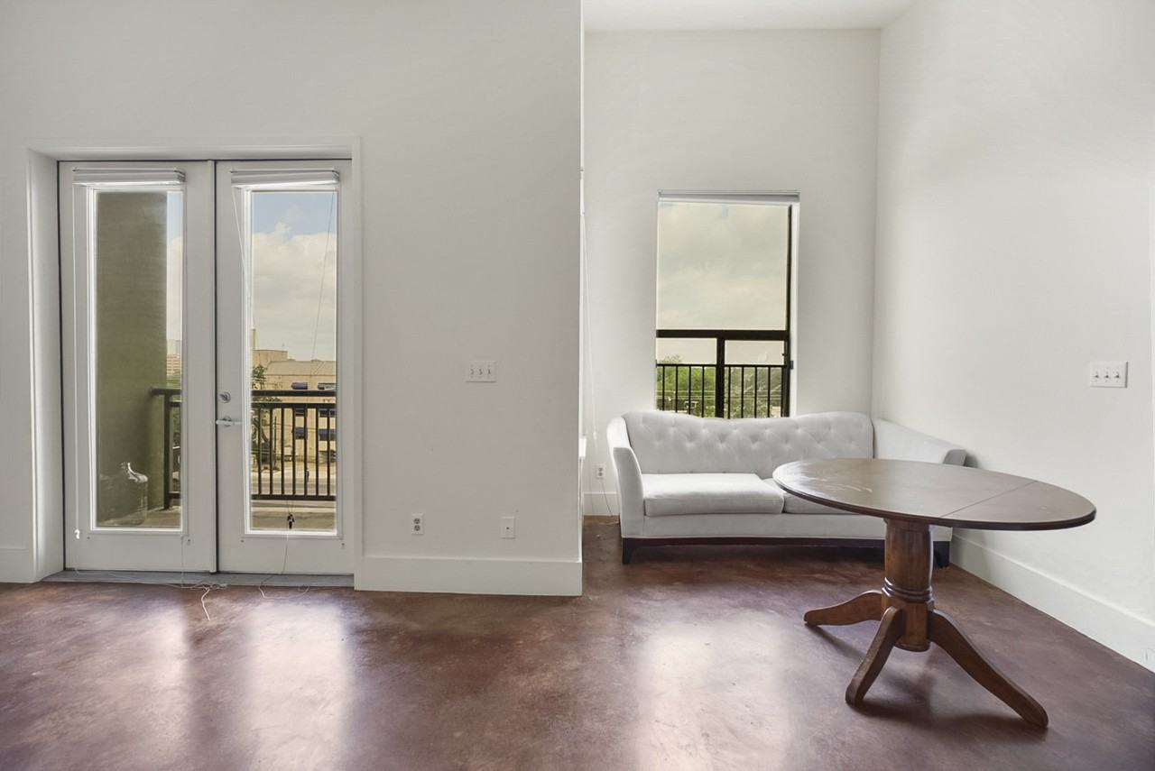 911 Keith Ln #15 - Photo 6 of 23