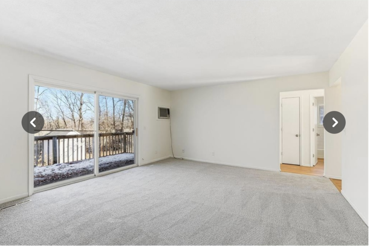 1374 Skywood Ln Ne #EAST - Photo 4 of 9