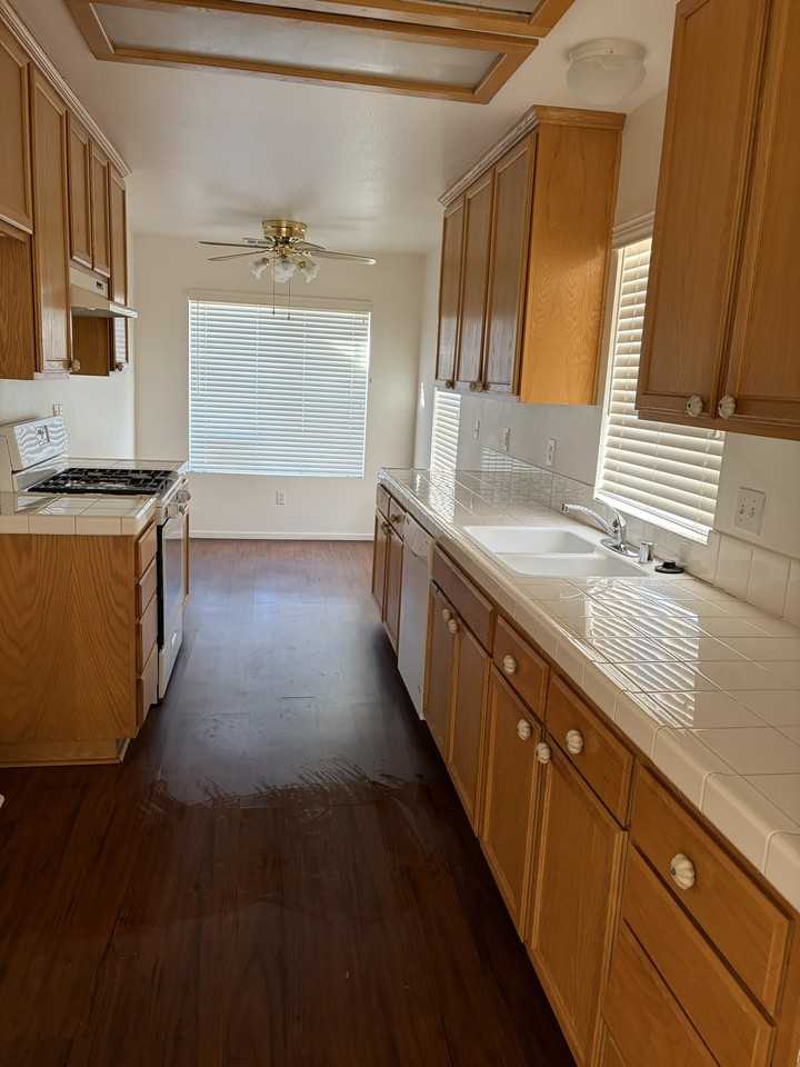 11561 Park Ln #NA - Photo 6 of 19