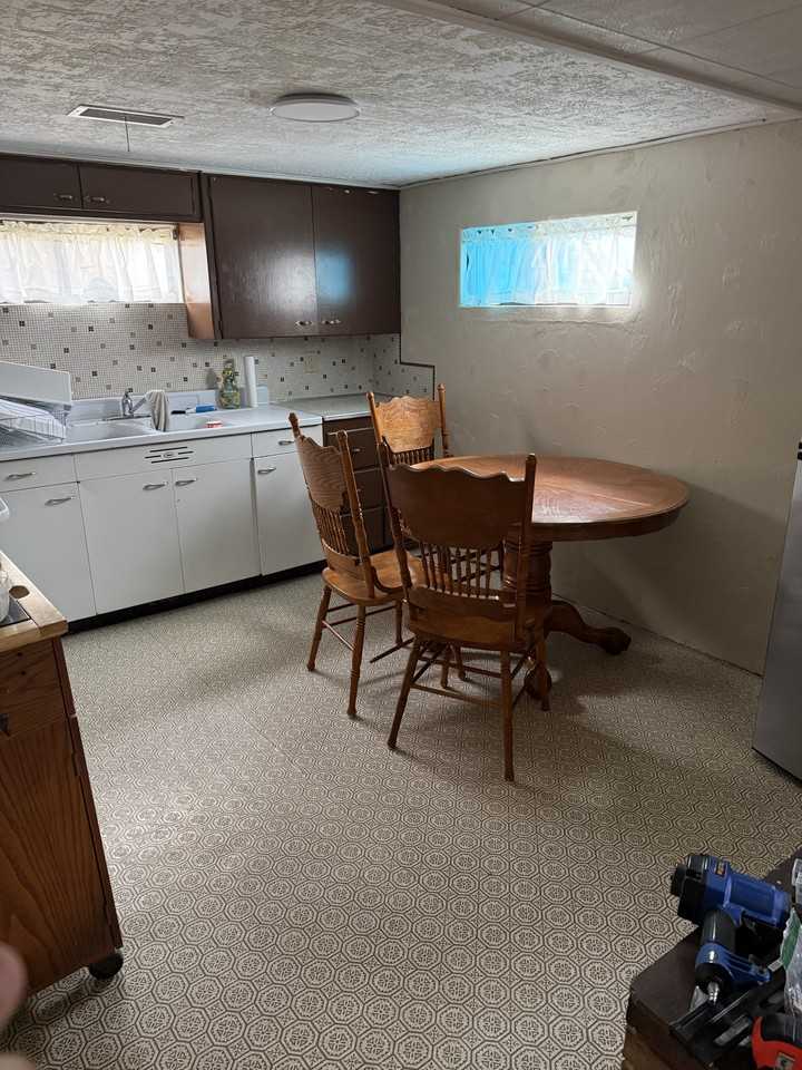 590 E 100 S #1 - Photo 6 of 7