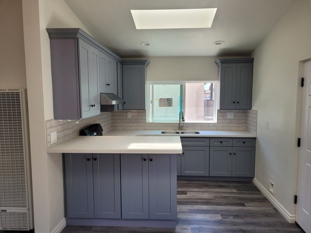 2333 E Ocean Ave - Photo 3 of 9