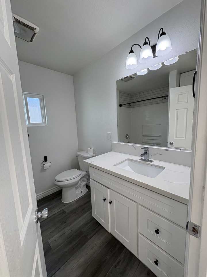 2333 E Ocean Ave - Photo 6 of 9