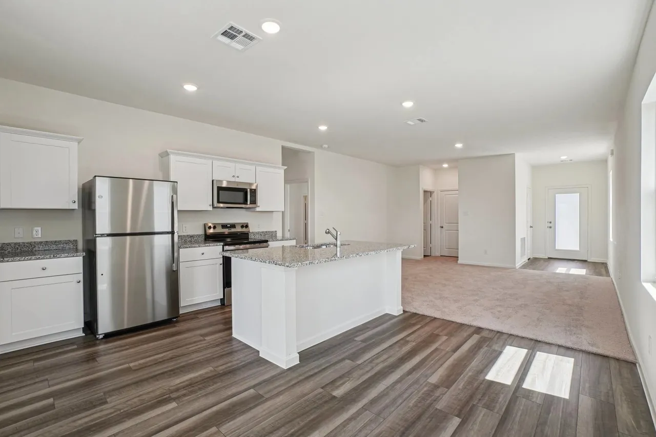 4405 Wood Fern Rd #NA - Photo 7 of 19