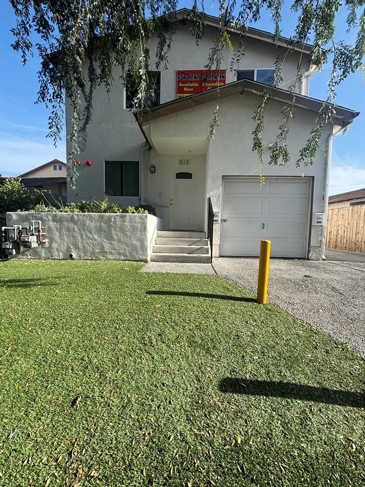 213 West 82nd Street - Photo 2 of 23