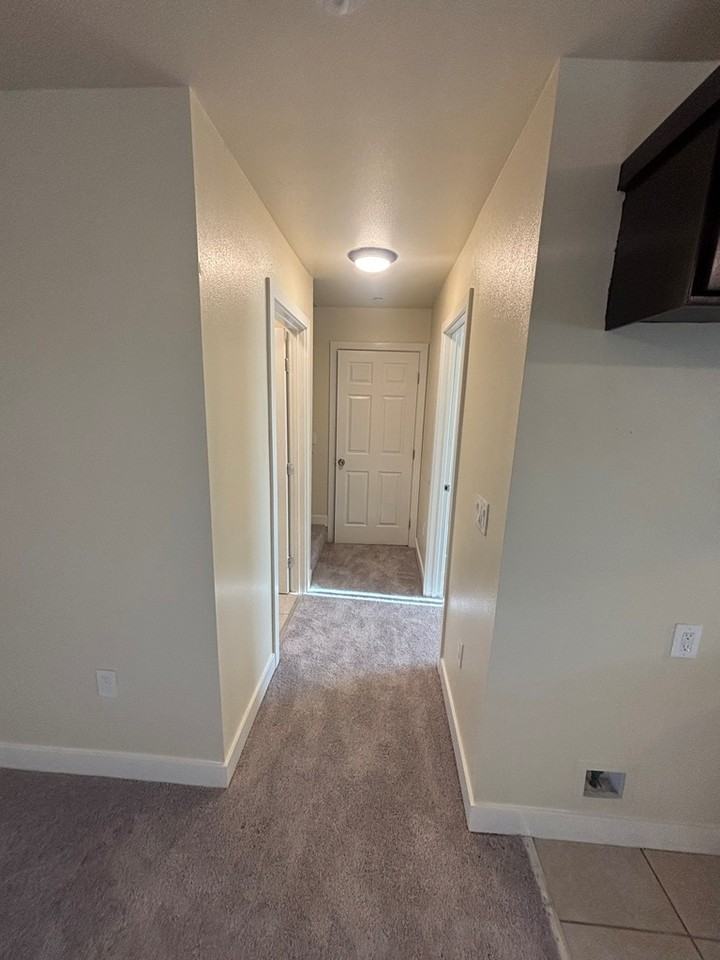 213 West 82nd Street - Photo 6 of 23