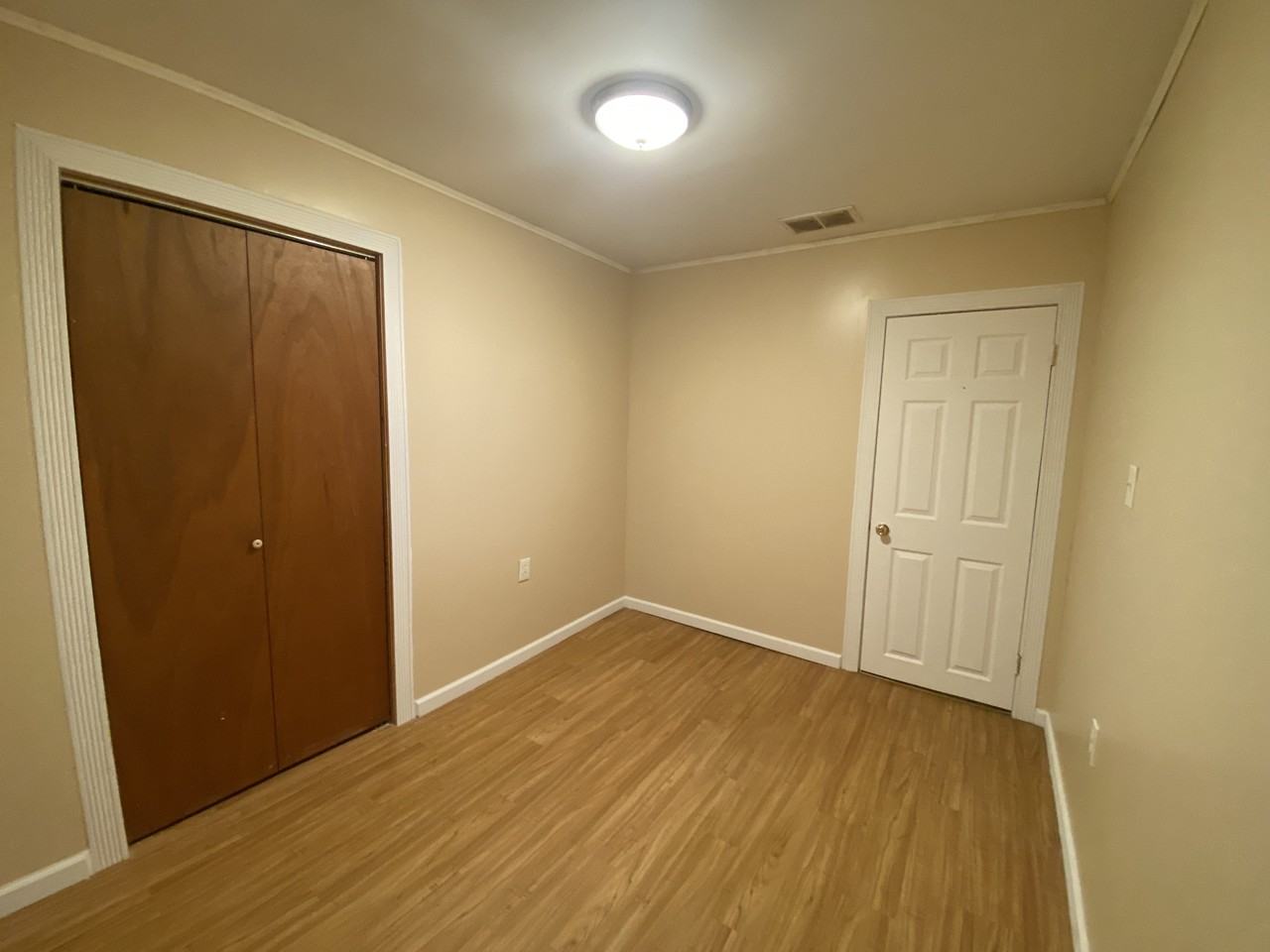 301 Mccool Ave #2 - Photo 6 of 14