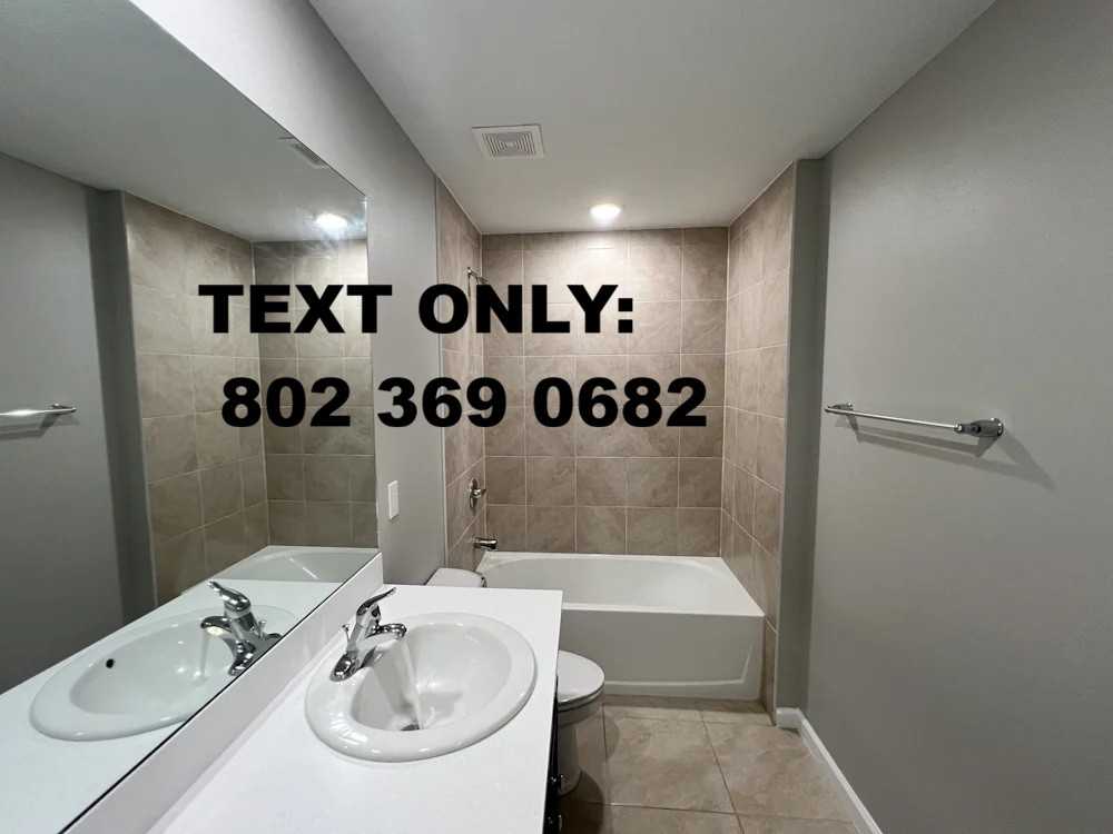 683 Nw Floresta Dr #NA - Photo 3 of 7