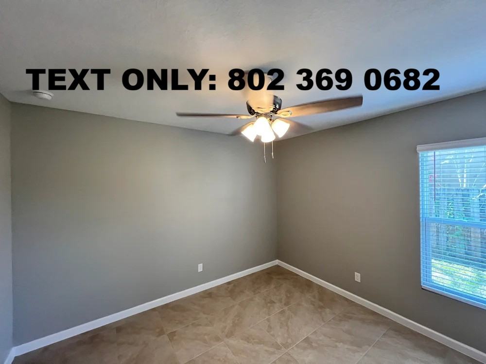 683 Nw Floresta Dr #NA - Photo 4 of 7