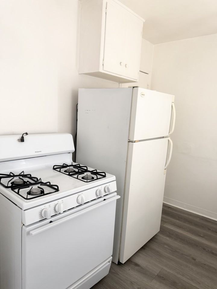 7319 Variel Ave #2 - Photo 5 of 17