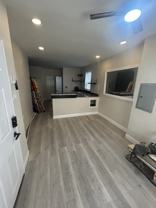 210 W 5th St #1A - Photo 1 of 1