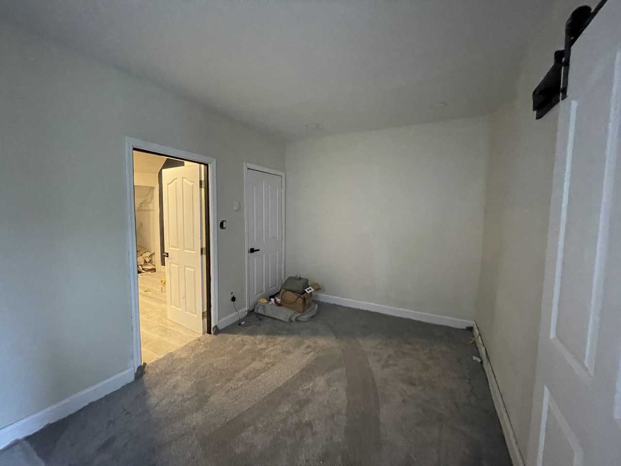 210 W 5th St #1A - Photo 6 of 12