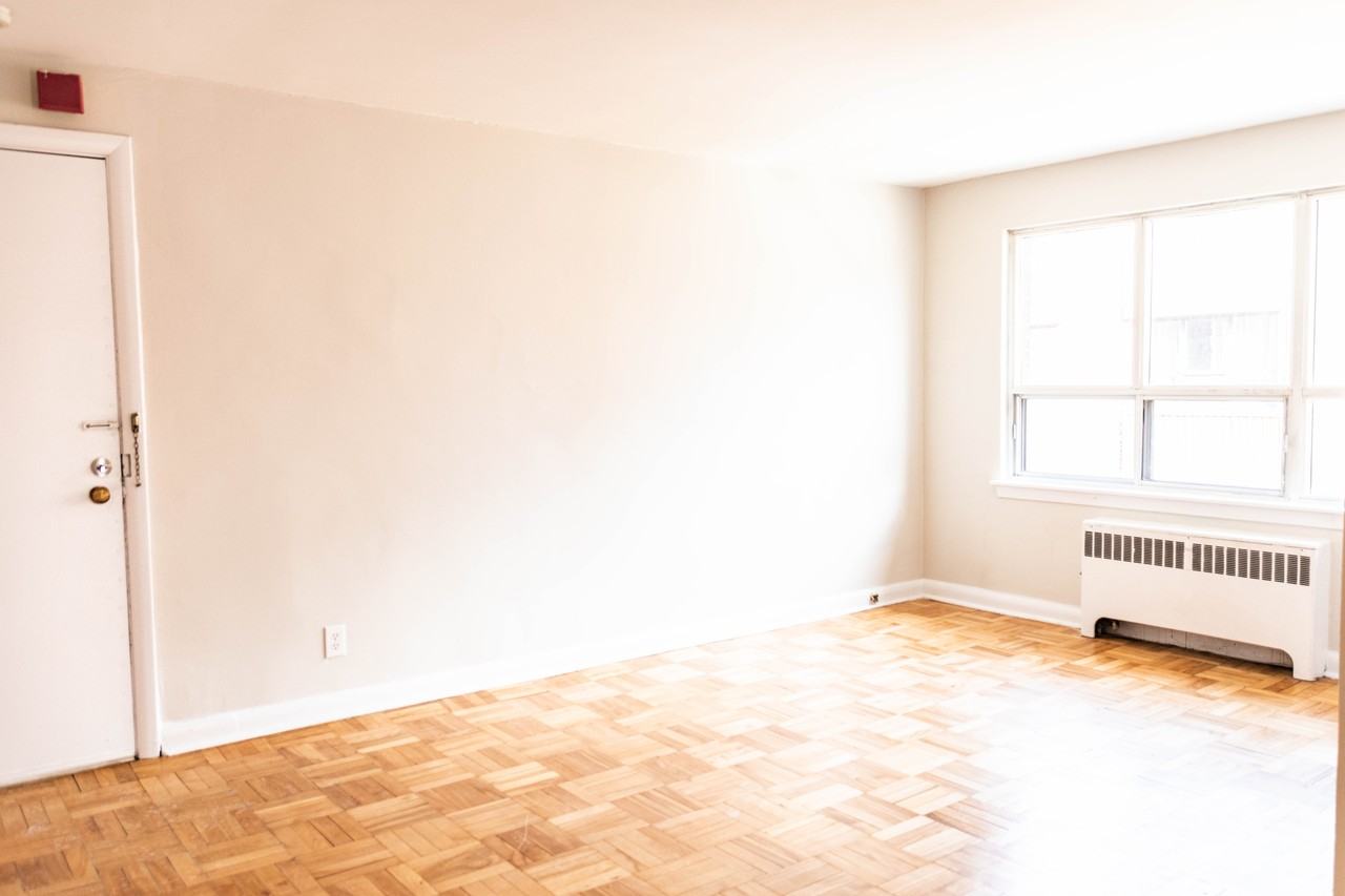 2846 Bloor Street West #7 - Photo 5 of 14