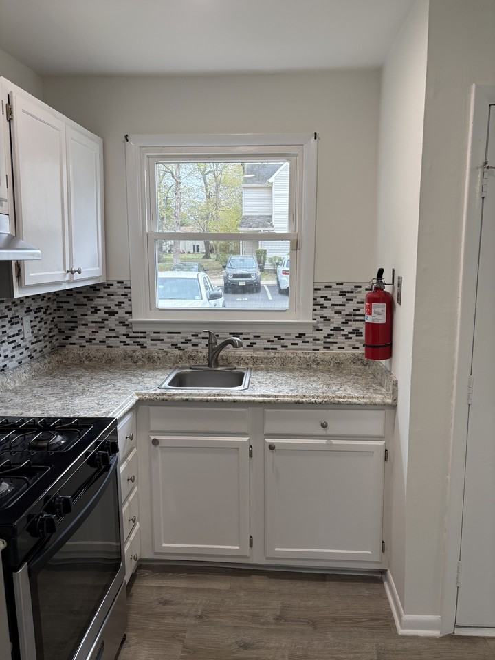 60 Tavistock Dr #NA - Photo 3 of 18