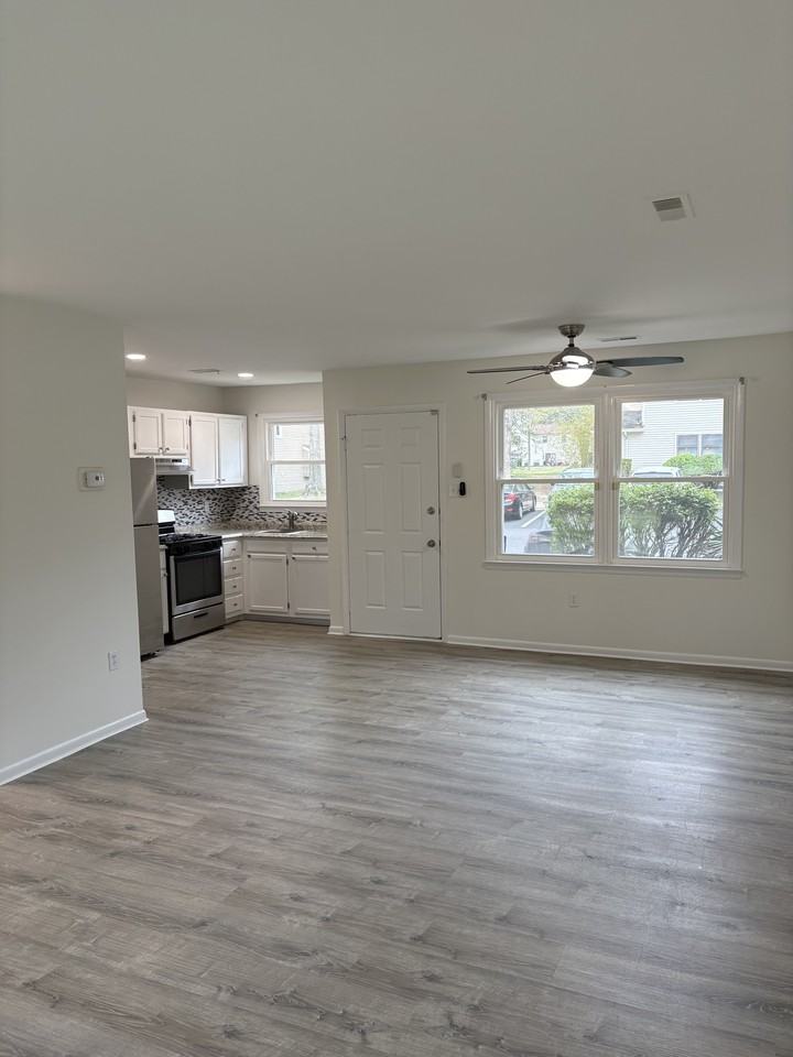 60 Tavistock Dr #NA - Photo 7 of 18