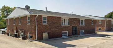 featured image of 202 W Commercial St