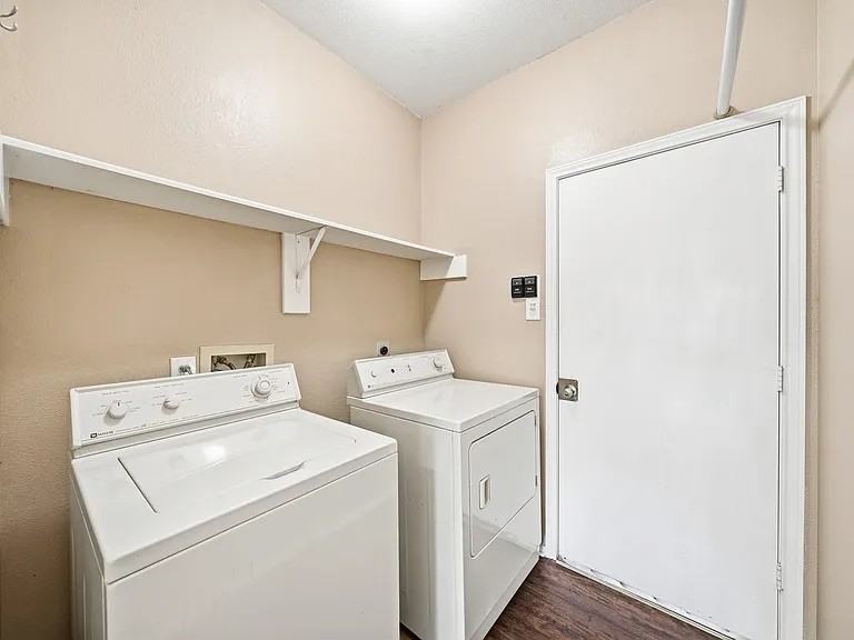 4323 Ringrose Dr #NA - Photo 6 of 31