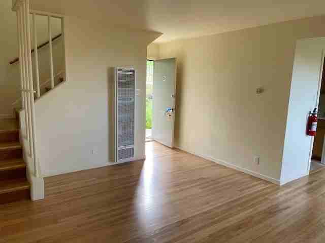 1544 Pershing Drive #D - Photo 2 of 17