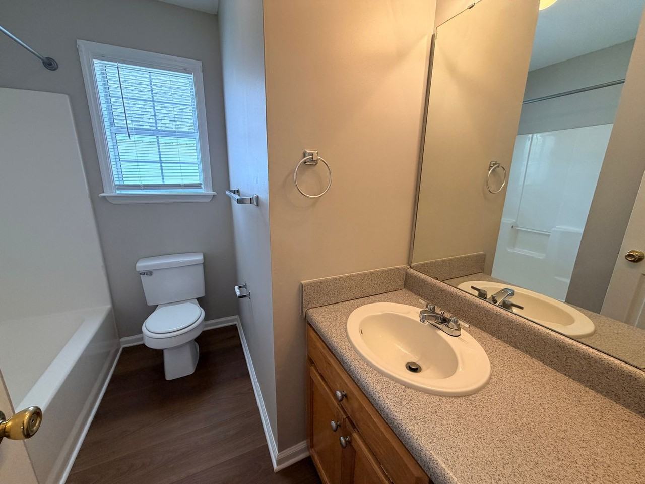 3009 Ainsley Ct - Photo 6 of 20