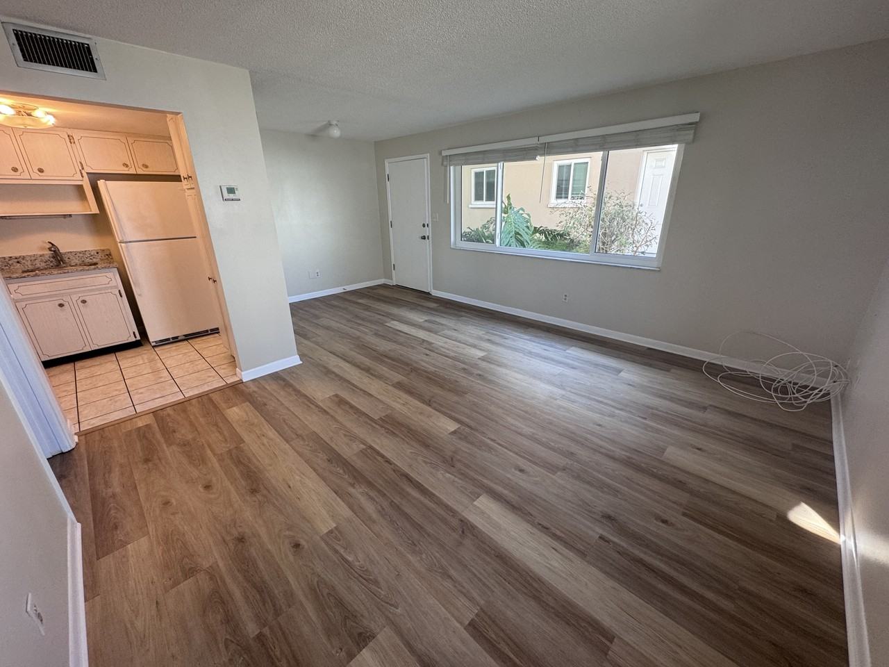 2167 Dart Avenue #5 - Photo 3 of 17