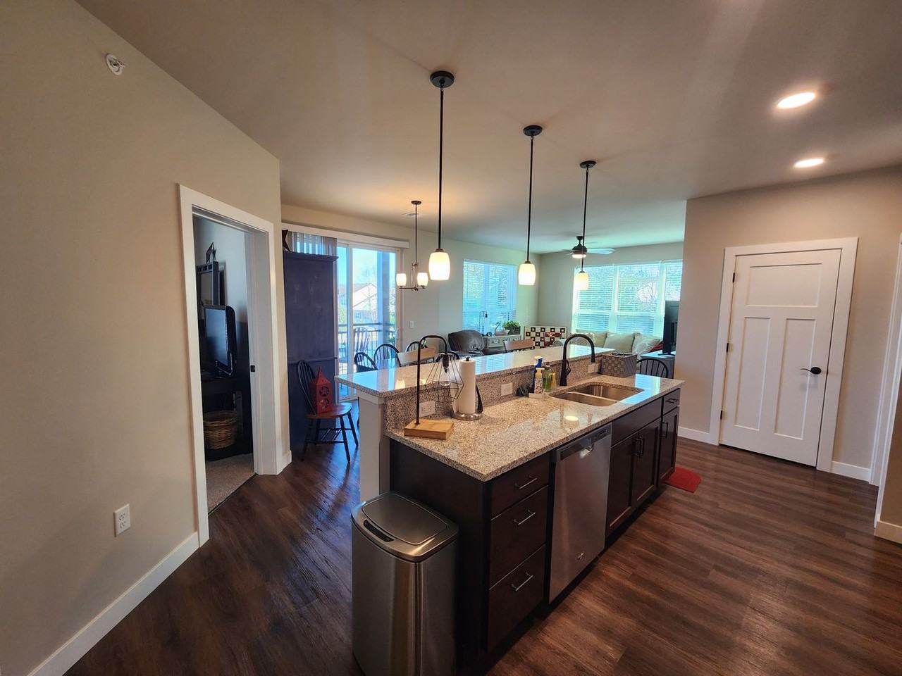 Rosewood Place - Photo 3 of 17