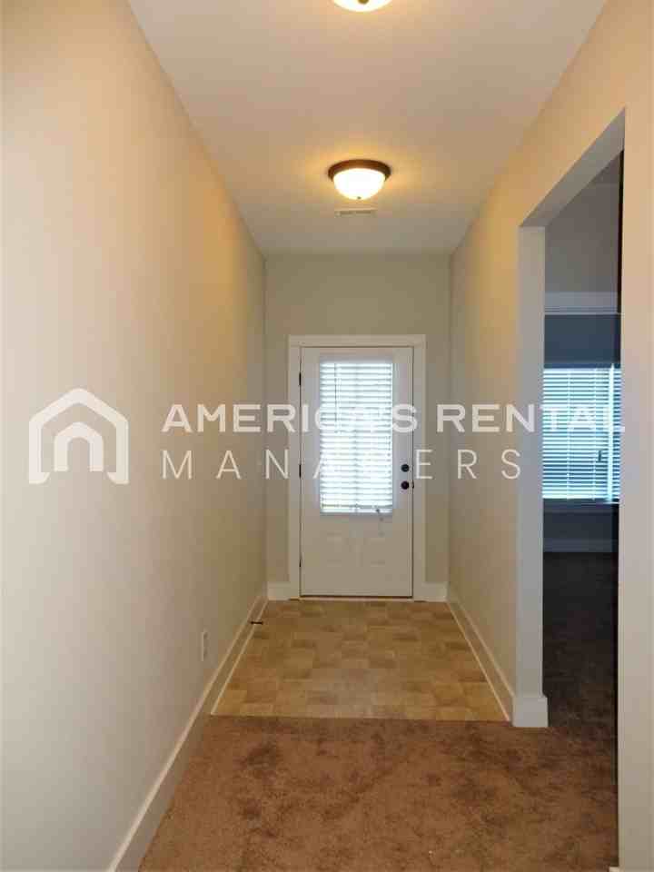 316 Union Station Dr - Photo 2 of 18
