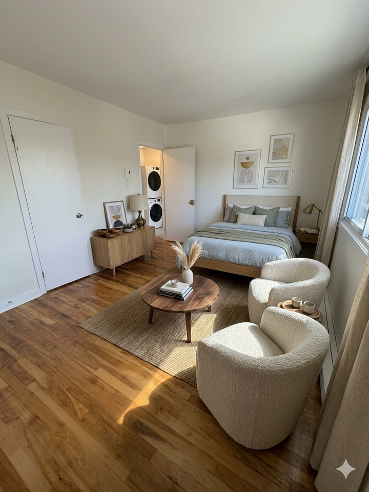 6978 Rue Hutchison #1 - Photo 3 of 10