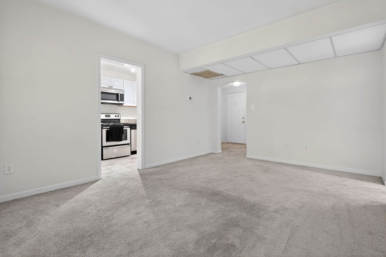 1719 N Troy St #8-399 - Photo 2 of 23