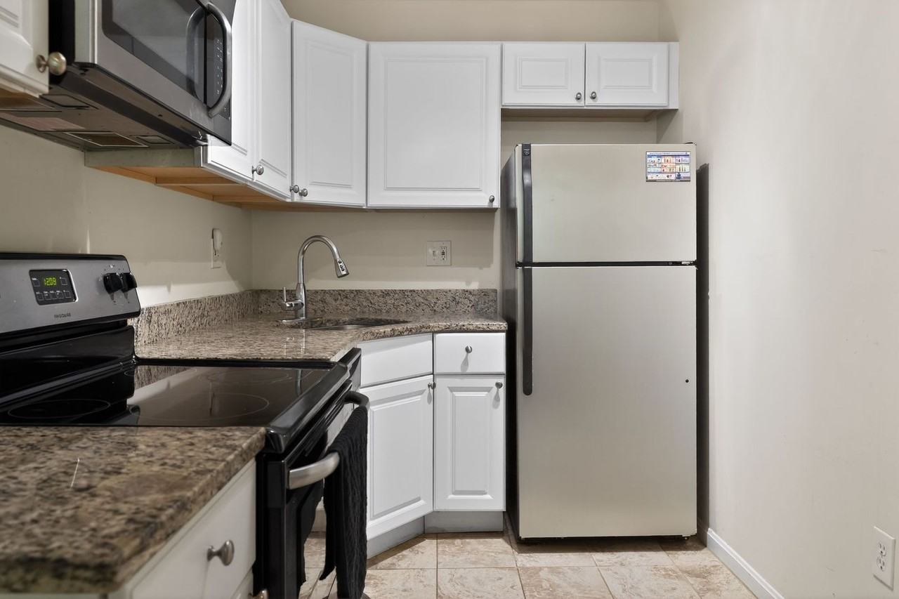 1719 N Troy St #8-399 - Photo 5 of 23