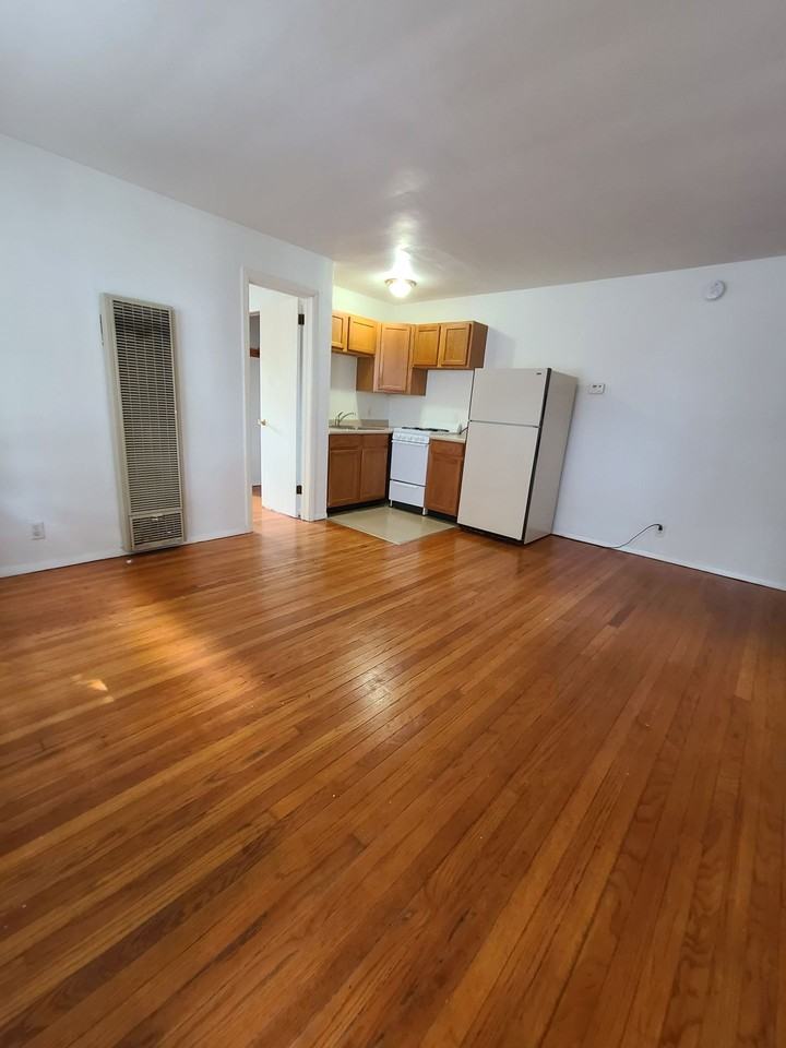 1211 W Church St. - Photo 4 of 7