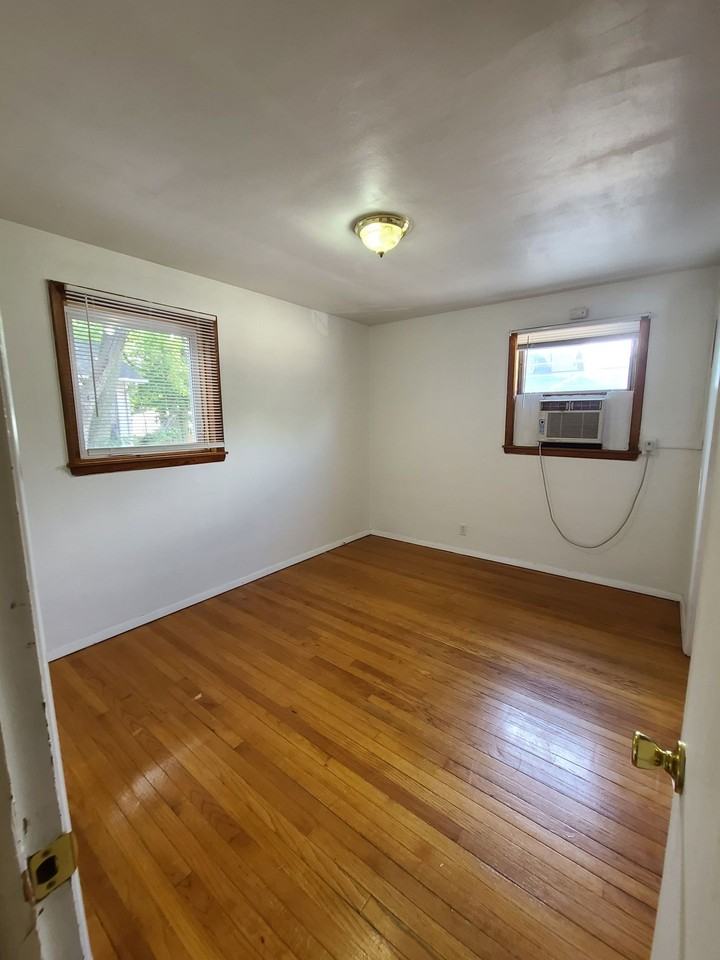 1211 W Church St. - Photo 5 of 7