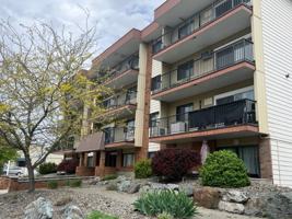 featured image of 2902 South Main Street