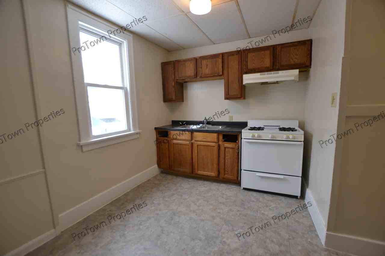 26 North Broadway Street #1S - Photo 5 of 6